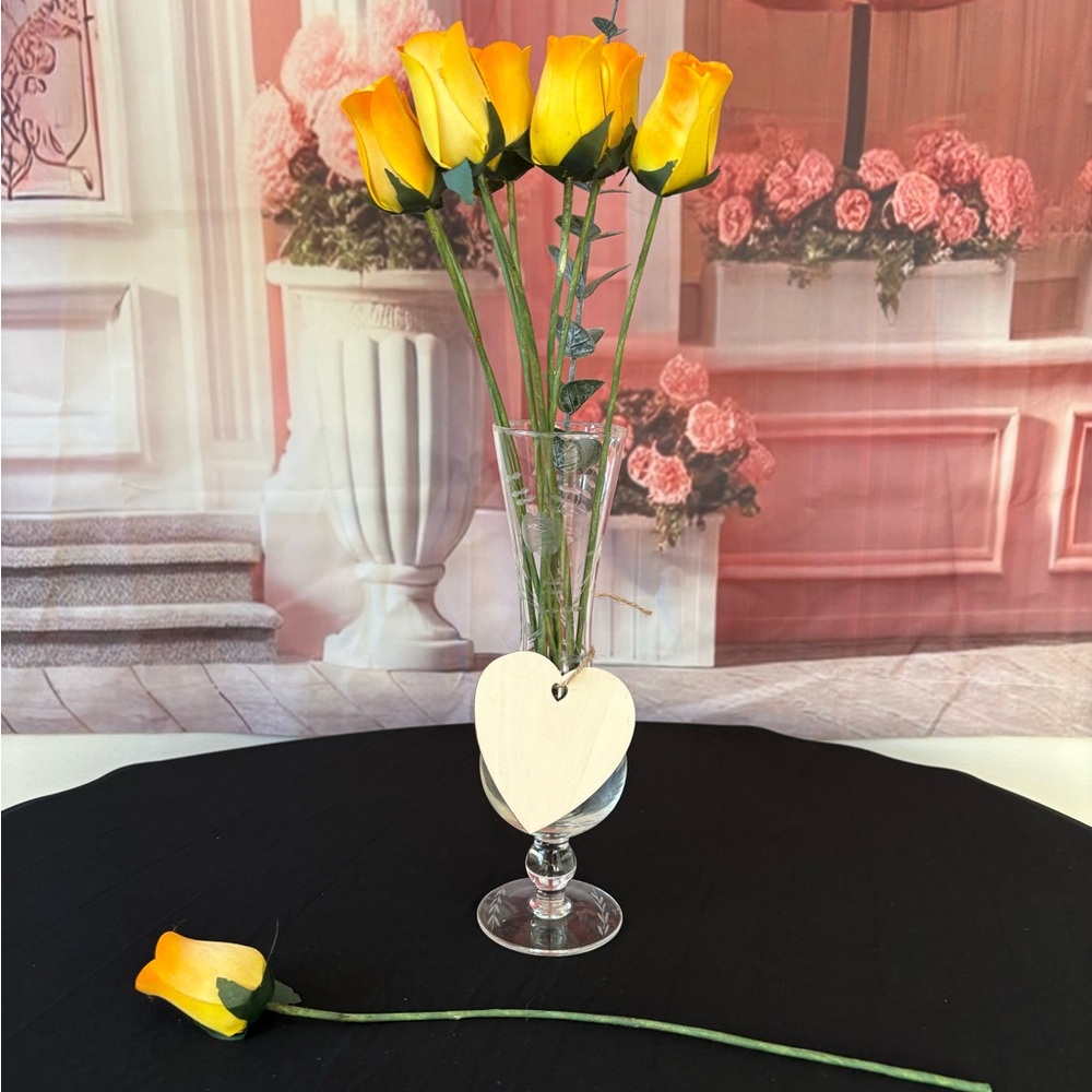 Wood Chip Rose Bouquet ( vase not included )